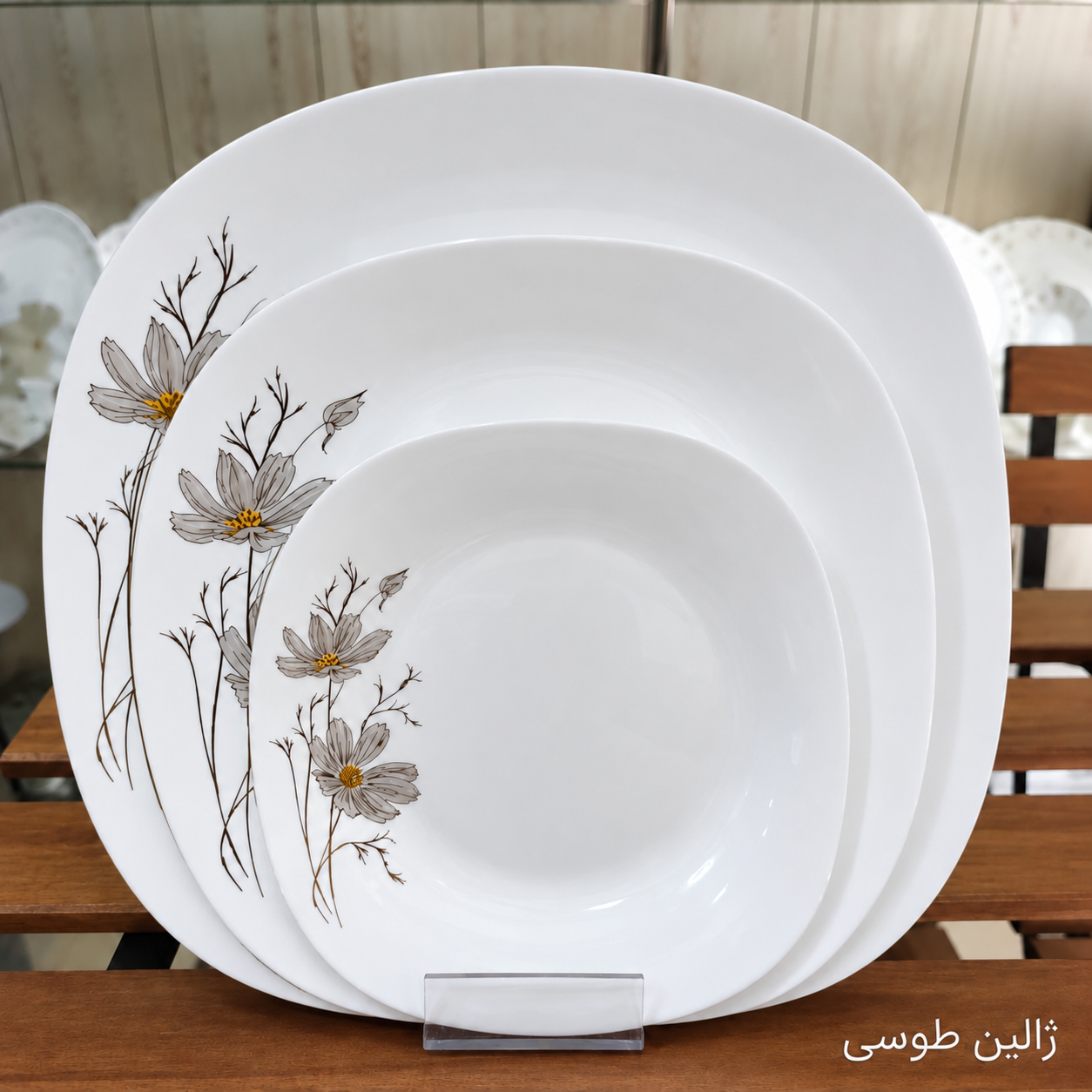 سرویس آرکوپال 26 پارچه طرح ژالین طوسی قالب مربع لب ساده برند آیرا اپال (کارخانه مقصود) سرویس آرکوپال 26 پارچه طرح ژالین طوسی قالب مربع لب ساده برند آیرا اپال (کارخانه مقصود)